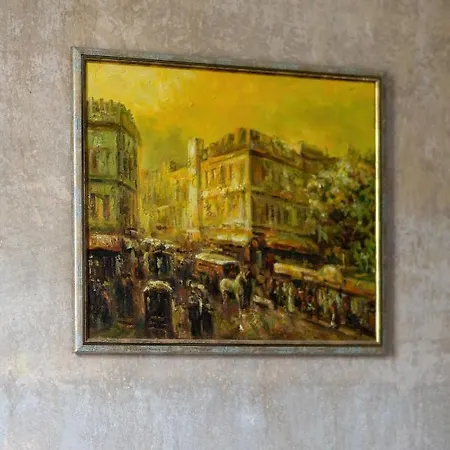 דירה On The Square By Renters *