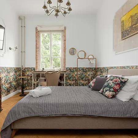 On The Square By Renters Appartement *