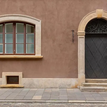 On The Square By Renters *