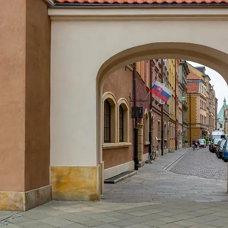 On The Square By Renters *