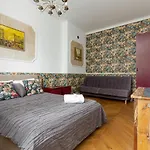 On The Square By Renters *